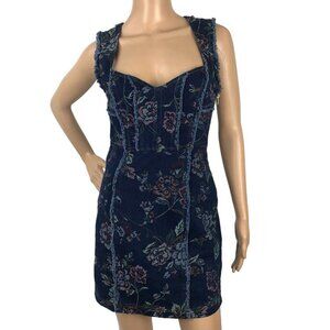 URBAN OUTFITTERS Scarlett Floral Embroidered Denim Bodycon Sweetheart Mini Dress